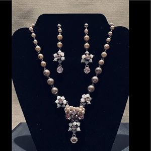 Chandelier Necklace & Earring Set - white and grey